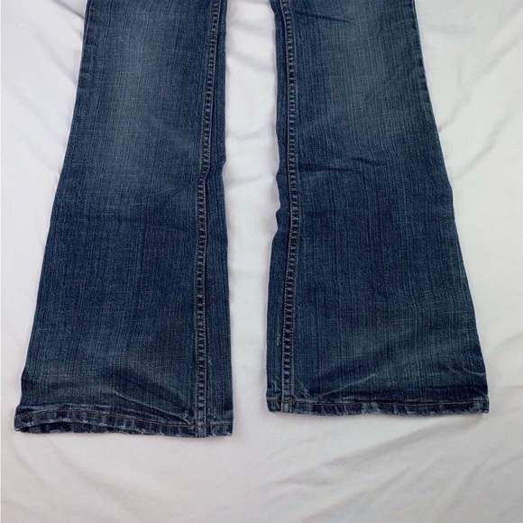 Jeans - Picture 9 of 11